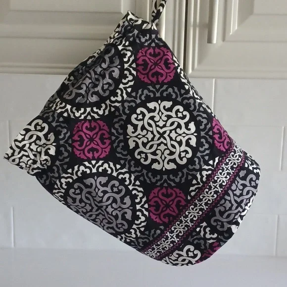 Vera Bradley Canterberry Magenta Lined Ditty Bag / Duffel Bag - Picture 12 of 12